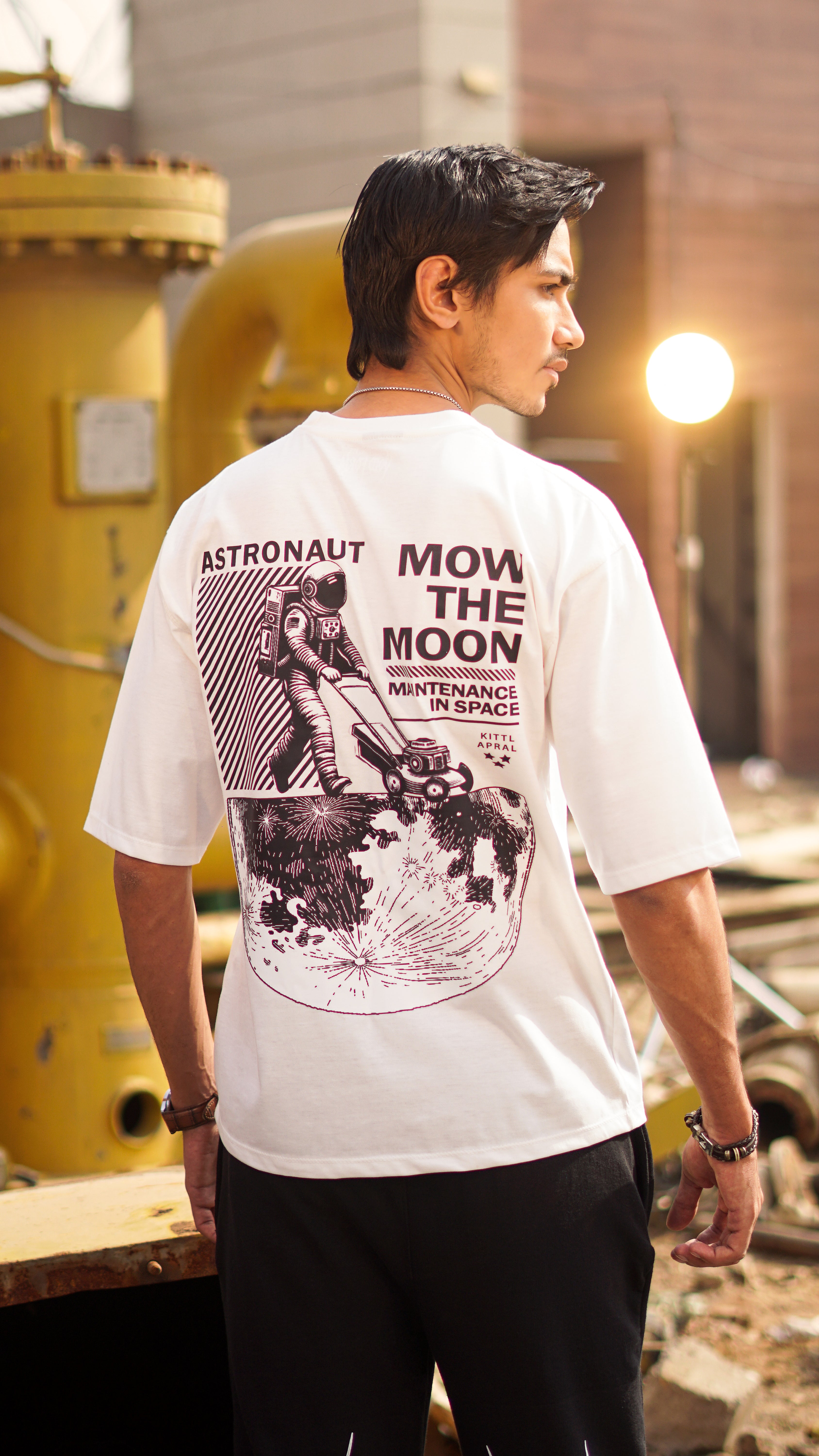 Moon Oversized T-shirt